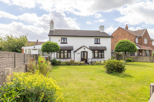 3 bed property, in City Road, £400,000