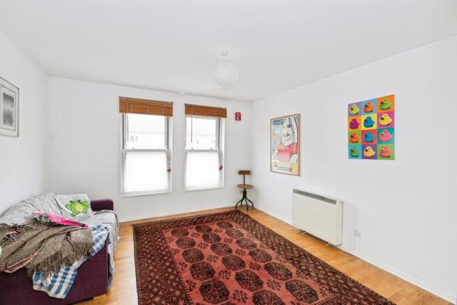 2 bed property, in Well Street, £500,000