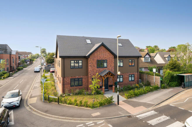 Land, in Highlands Road, £1,750,000