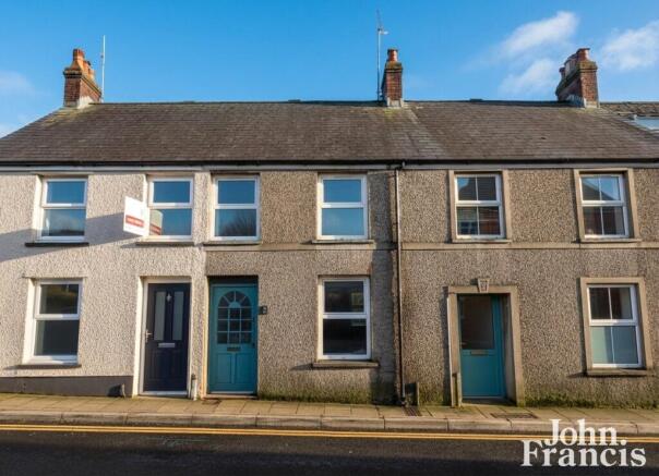 3 bed property, in Spring Gardens, £150,000
