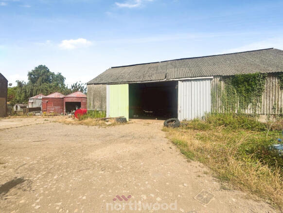 Studio, in Moss Croft Lane, £180,000