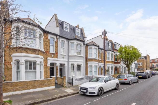 5 bed property, in Dolby Road, £2,200,000