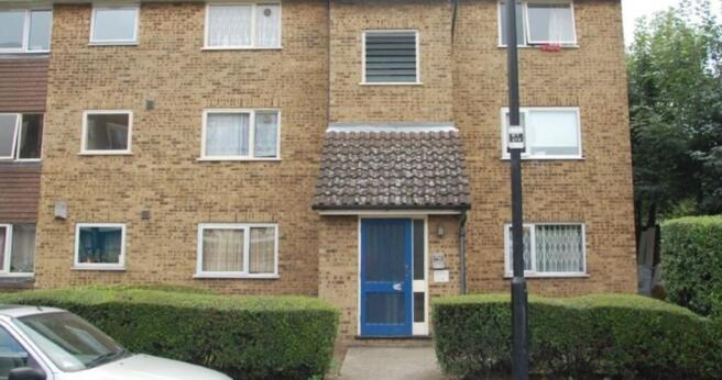 1 bed property, in Flat 2 Willoughby Mews, £165,000