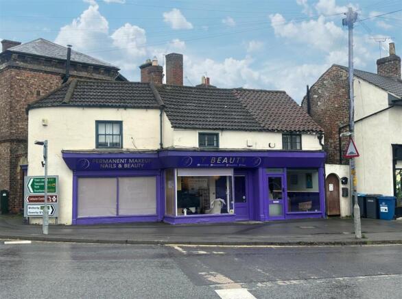 3 bed property, in 1, £335,000