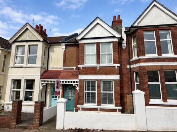 3 bed property, in Osborne Road, £575,000