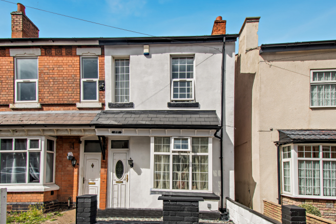 3 bed property, in Watt Road, £220,000