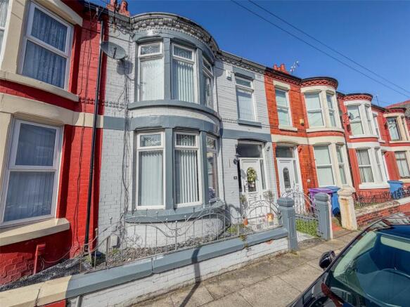 3 bed property, in Eskburn Road, £170,000