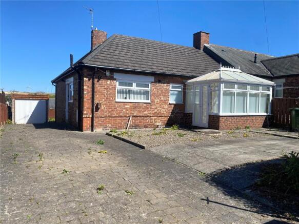 3 bed property, in Bedford Street, £145,000