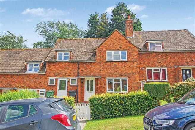 3 bed property, in Higham Gardens, £185,000