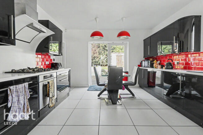 3 bed property, in Butt Lane, £300,000
