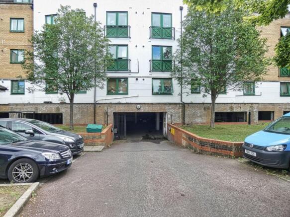 2 bed property, in William Perkin Court, £389,000