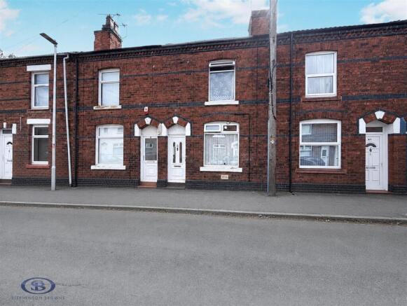 3 bed property, in Ramsbottom Street, £80,000