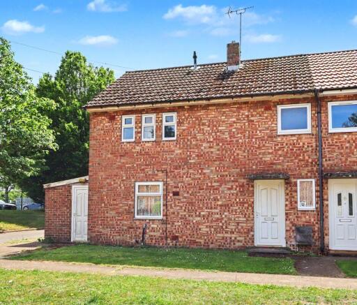 3 bed property, in 16 Hampden Crescent, £30,000