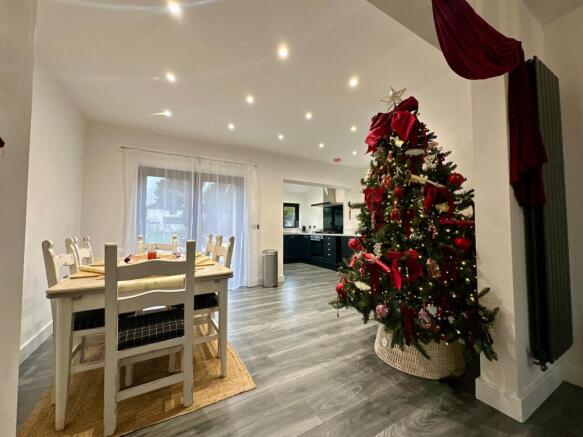 3 bed property, in Sydney Road, £260,000