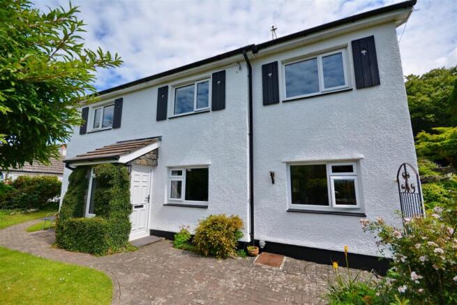 3 bed property, in Penmynydd Road, £595,000