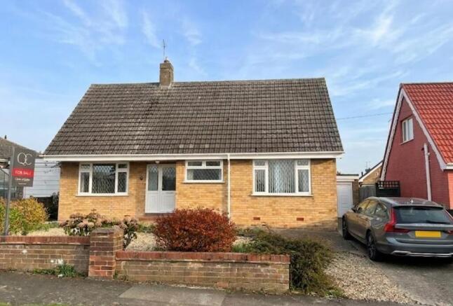 3 bed property, in The Glen, £340,000
