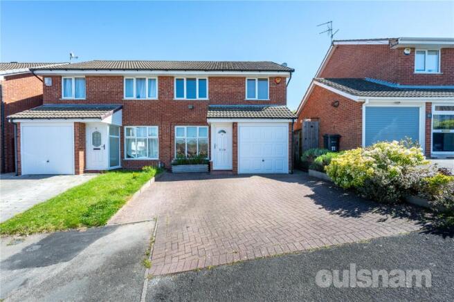 3 bed property, in Farfield Close, £285,000