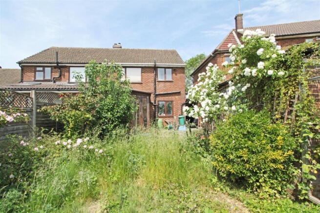 3 bed property, in Hampden Hill, £420,000