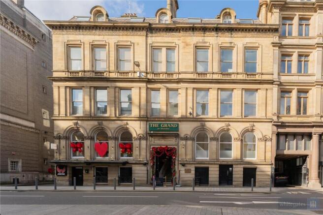 1 bed property, in Victoria Street, £90,000