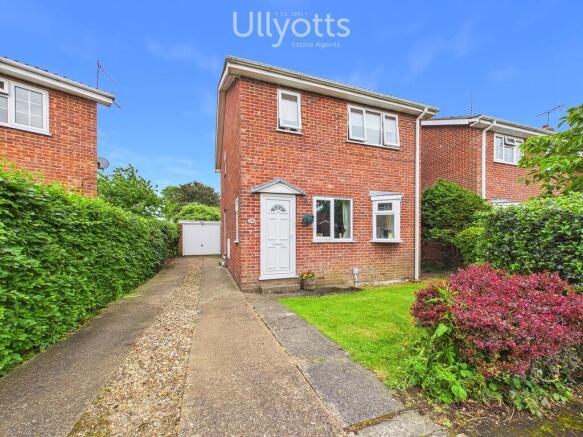 3 bed property, in Briar Garth, £265,000