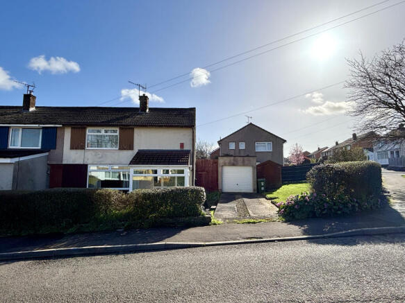 3 bed property, in Pill, £299,950