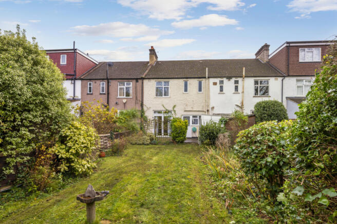 3 bed property, in Firstway, £700,000