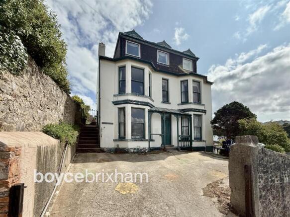 6 bed property, in Heath Road, £650,000