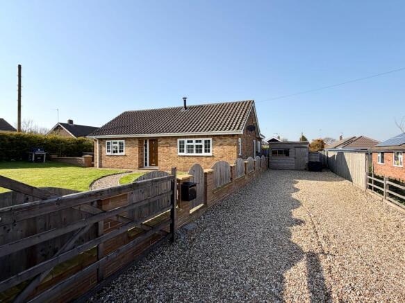 2 bed property, in Winchcombe, £269,000