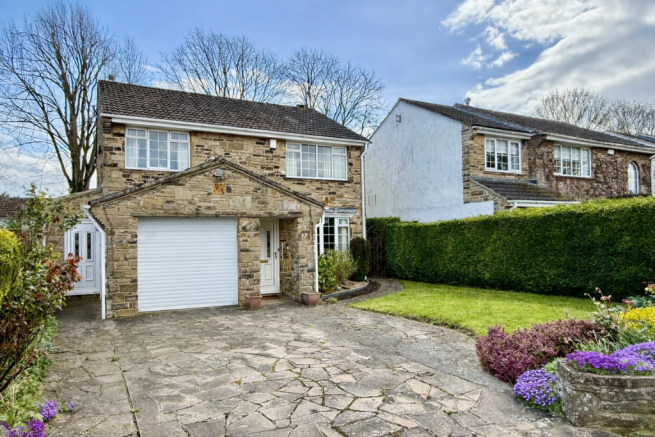 4 bed property, in Wetherby ~ Grasmere Avenue, £595,000