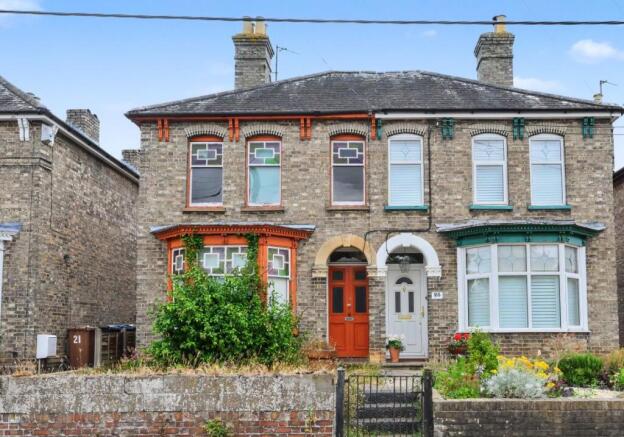 3 bed property, in 23 Bures Road, £145,000