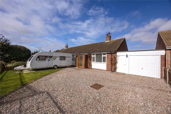 2 bed property, in Mill Lane, £395,000