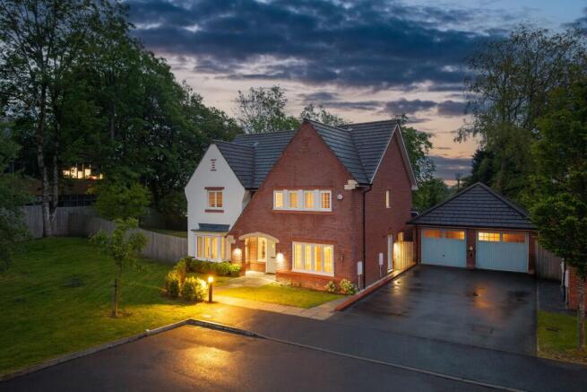 4 bed property, in Sharples Meadows, £700,000