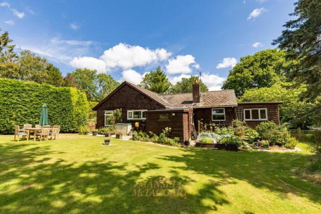 4 bed property, in Butcherfield Lane, £1,100,000