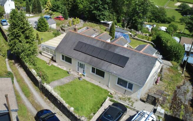 4 bed property, in Valley View, £495,000