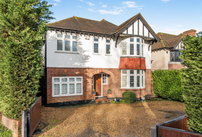 4 bed property, in London Road, £845,000