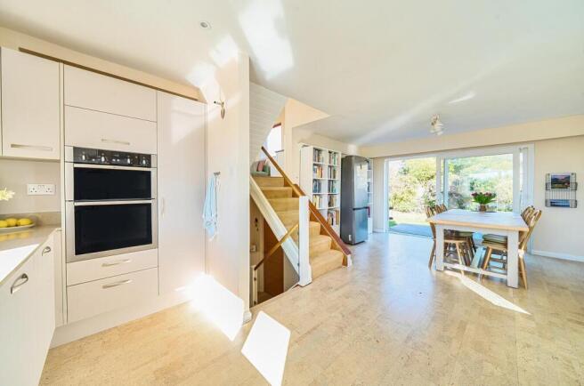 4 bed property, in Tiverton Road, £560,000