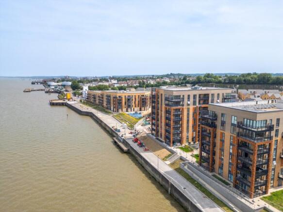 1 bed property, in Estella Heights, £245,995