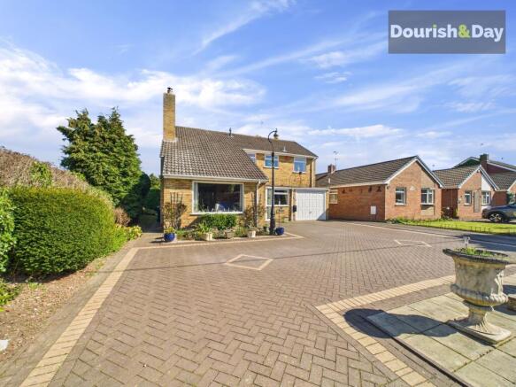 4 bed property, in Mount Pleasant, £465,000