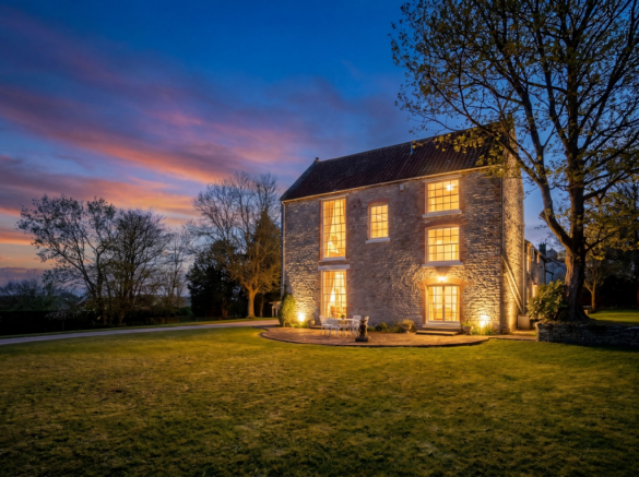 8 bed property, in Hinton Blewett, £1,995,000