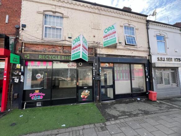 2 bed property, in Station Road, £350,000