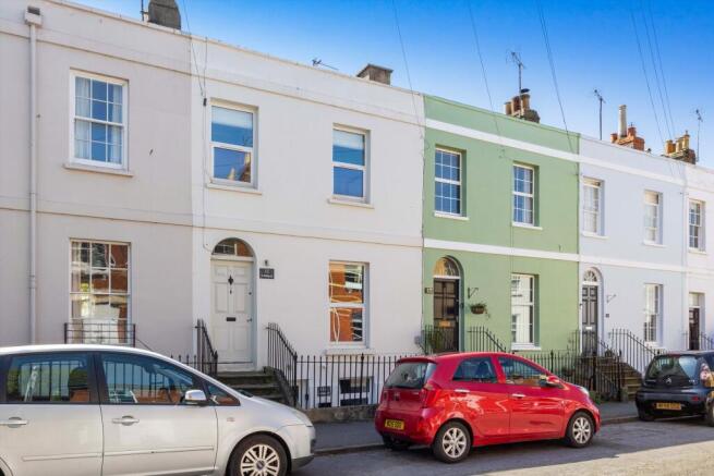 3 bed property, in St. Phillips Street, £550,000