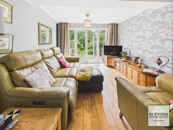 2 bed property, in Heckley Road, £150,000