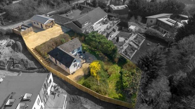 3 bed property, in The Ridings, £495,000