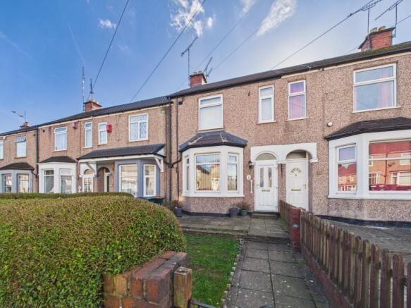 2 bed property, in Rollason Road, £180,000