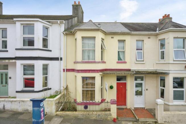 3 bed property, in Welbeck Avenue, £200,000