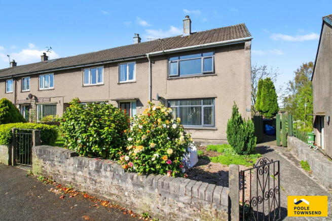 2 bed property, in Thirlmere Road, £215,000