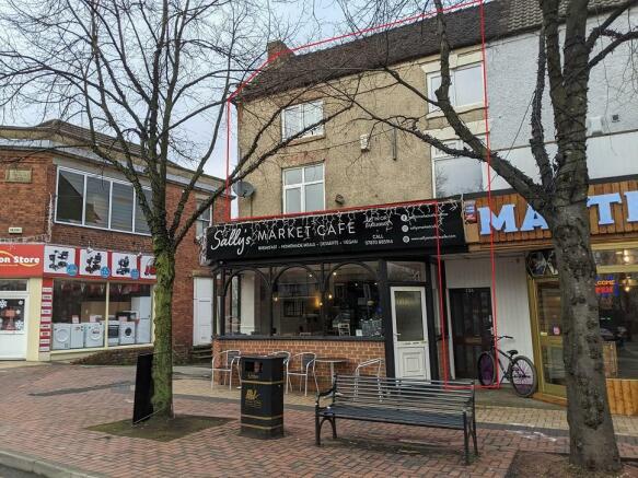 1 bed property, in Market Place, £50,000