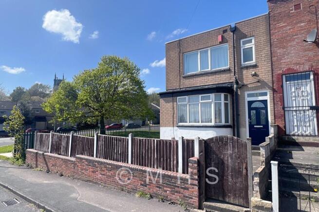 3 bed property, in Midgley Terrace, £240,000
