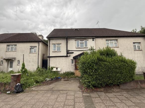 5 bed property, in 84 North Circular Road, £275,000