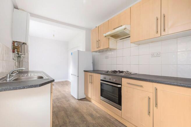 3 bed property, in Wath Road, £275,000